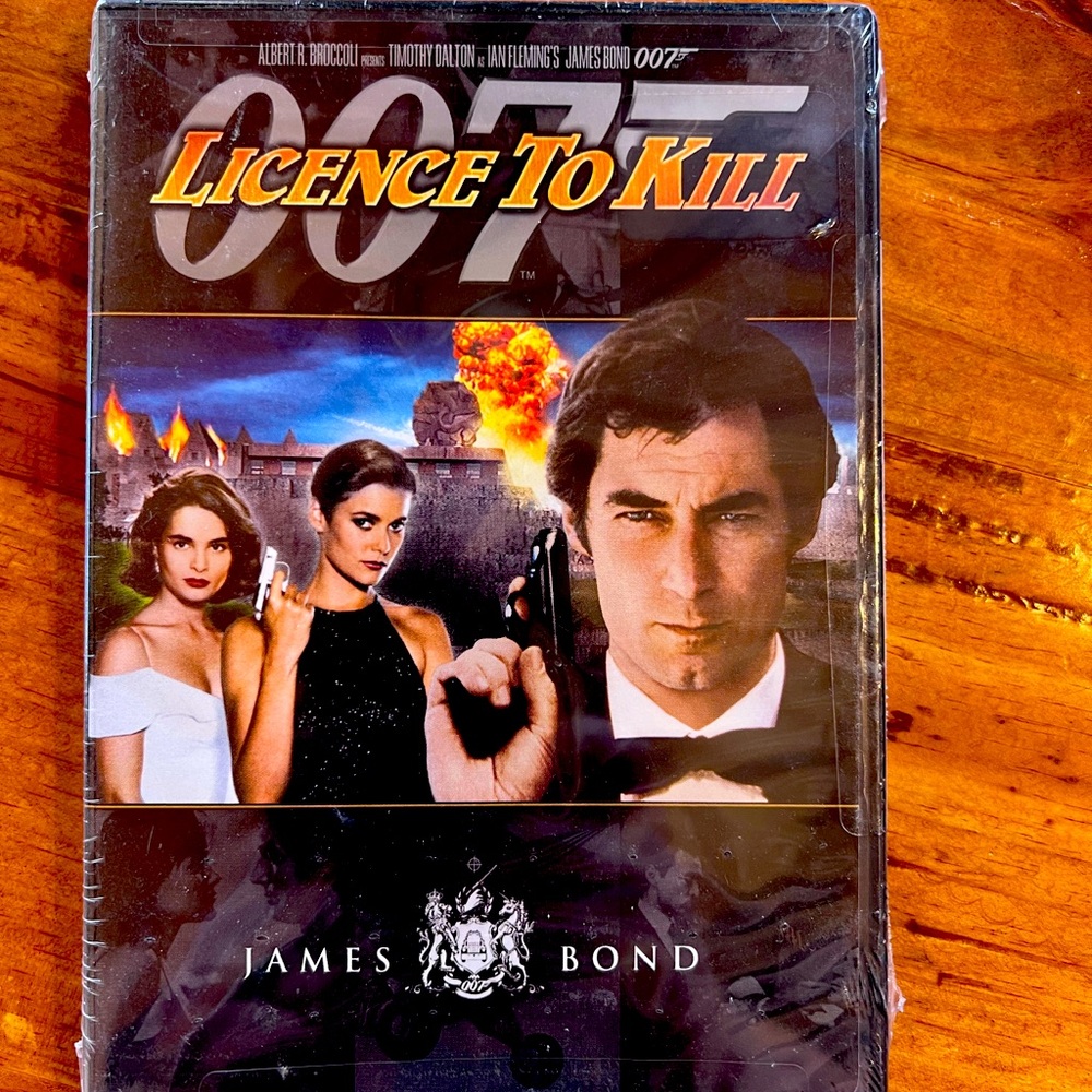 James Bond 007 License to Kill new in plastic